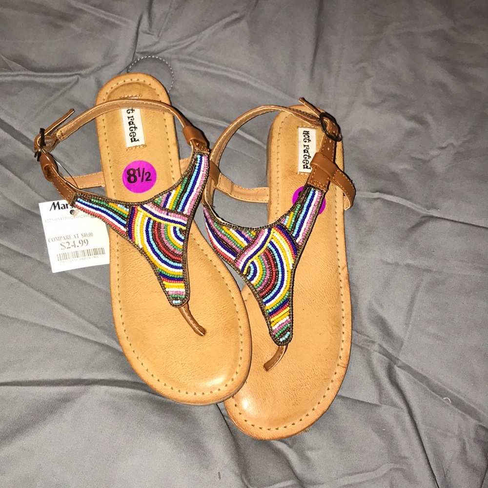 I am selling these cute brown flats.